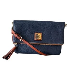 ••Dooney & Bourke Pebble Grain Foldover 
Crossbody Blue Zip Closure Red Inside